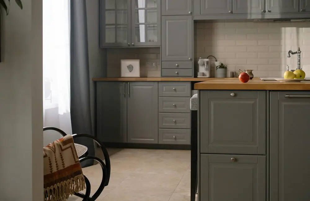 Backsplash With Grey Cabinets Designs