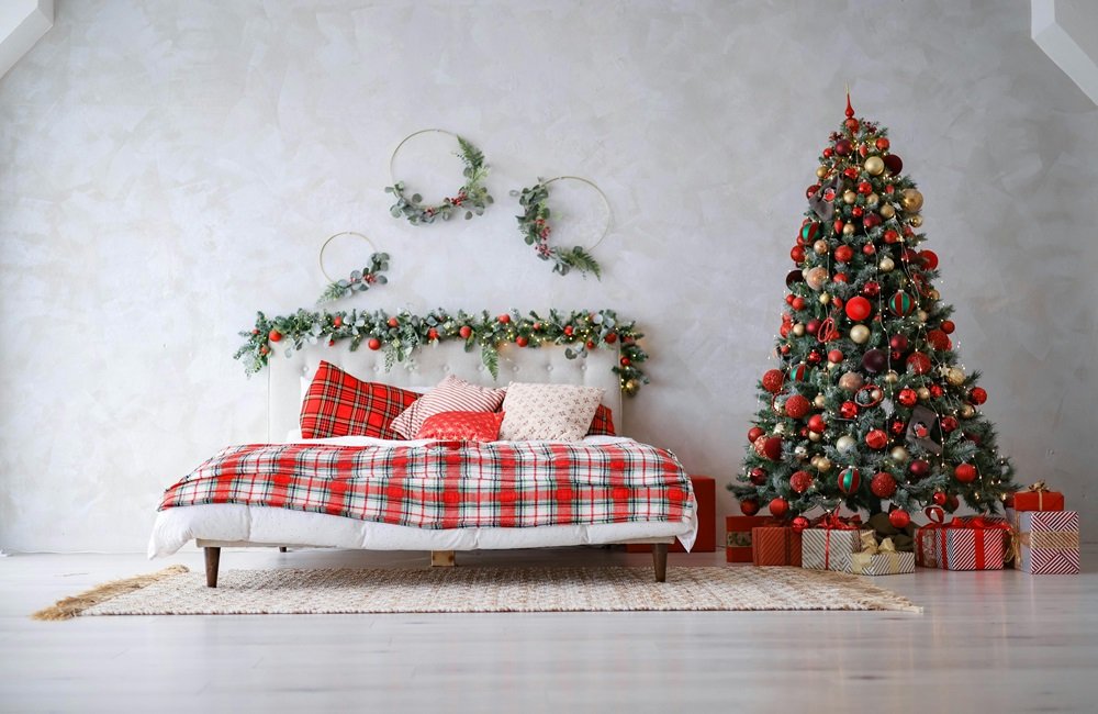 Christmas Bedroom Decoration Ideas